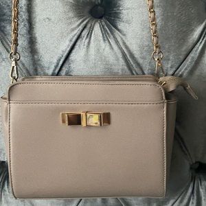 Crossbody bag